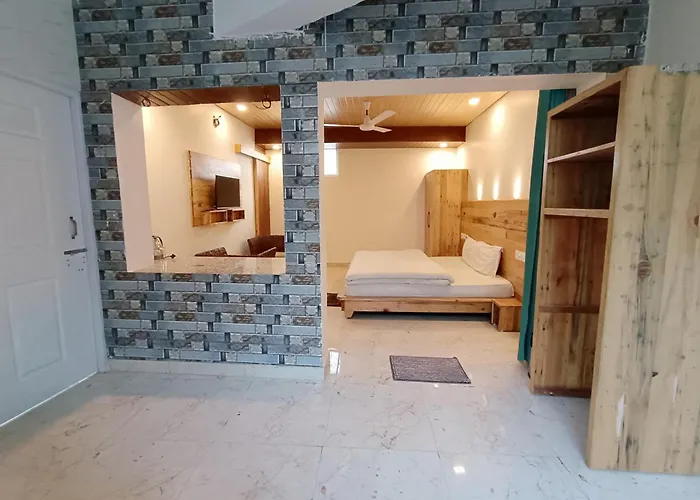 Hill Hoppers Hotel Rishikesh