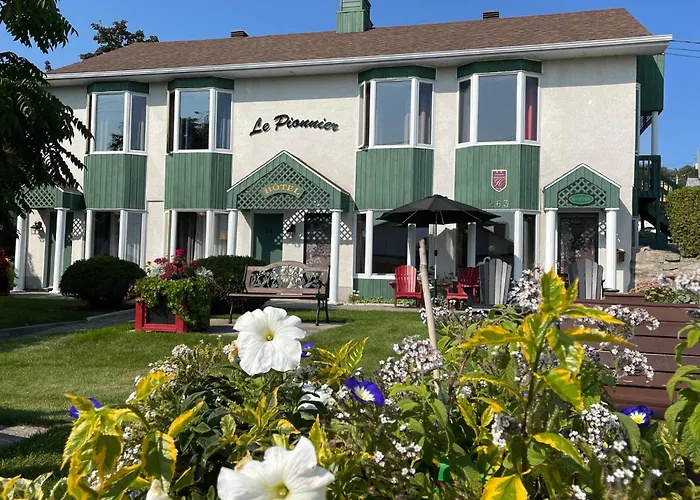 Hotel Le Pionnier Tadoussac