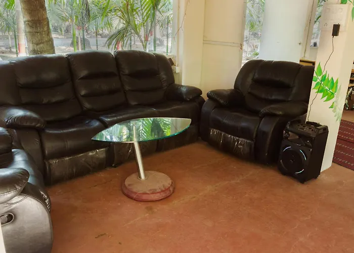 Coco Palms Inn Alibag