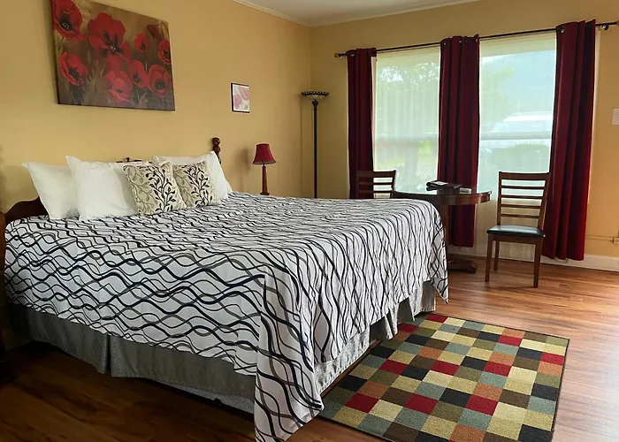 Vinehurst Inn & Suites Hammondsport