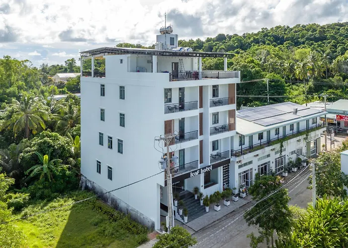 Leaf Hotel Phú Quốc