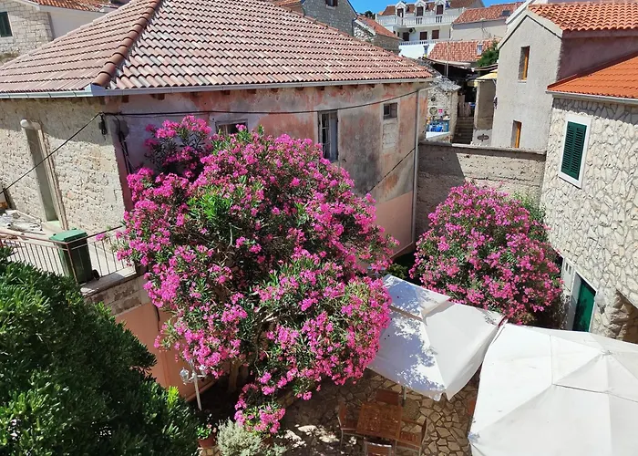 Guest House Adria Primosten