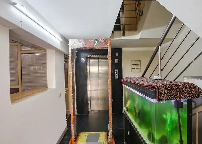 Fabexpress V4 Residency Hotel New Delhi