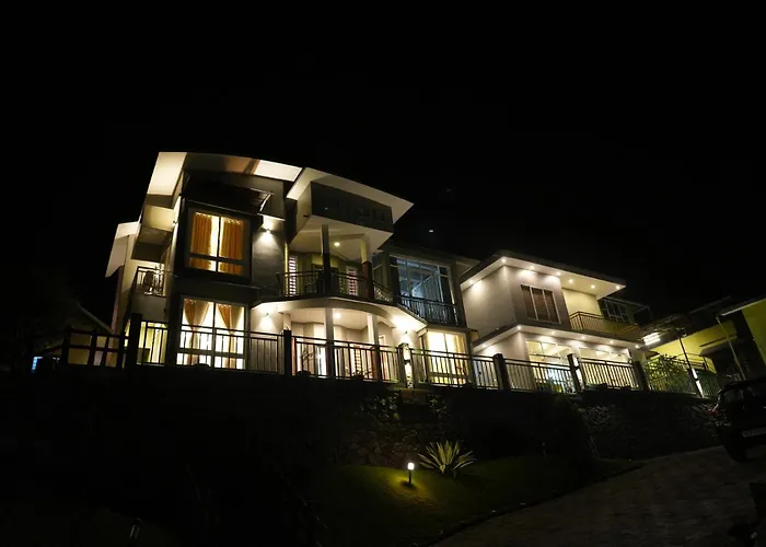 Sapphire Mansion Pool Villa Vagamon