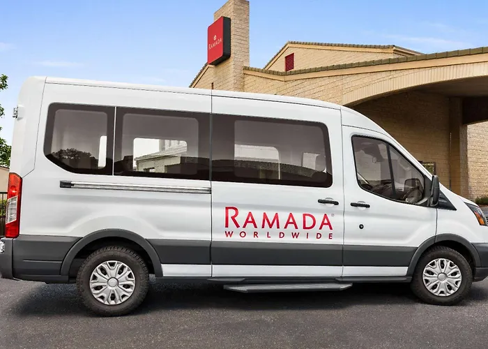 Hotel Ramada by Wyndham Albuquerque Airport