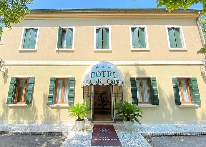 Isola Di Caprera Hotel Mira