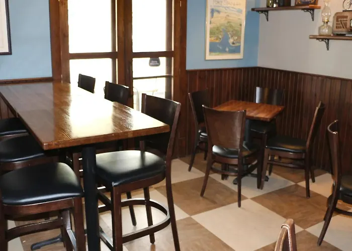 Kettle Creek Inn Port Stanley