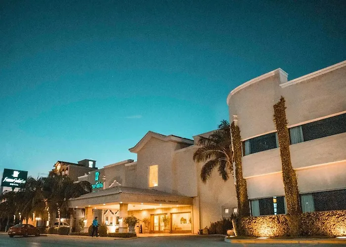 Fresno Galerias Hotel Torreon