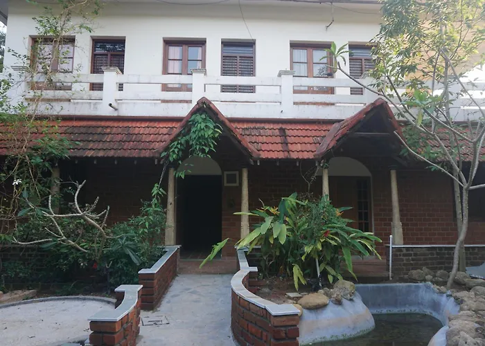 Green'S Guest House Auroville