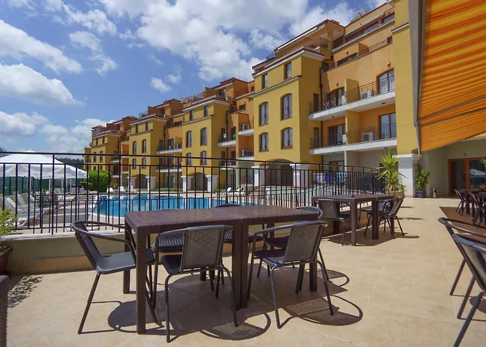Serena Residence Aparthotel Sozopol