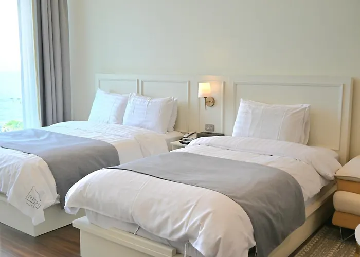 Rich Hotel Jeju