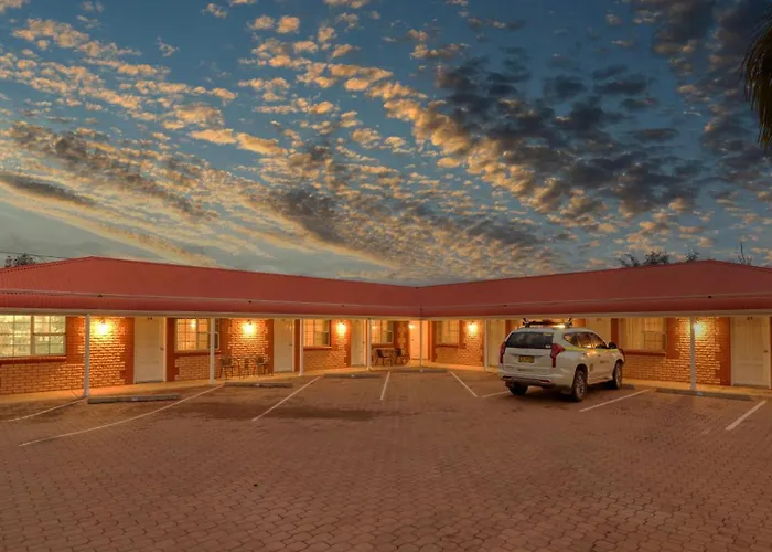 Charles Rasp Motor Inn & Cottages Broken Hill