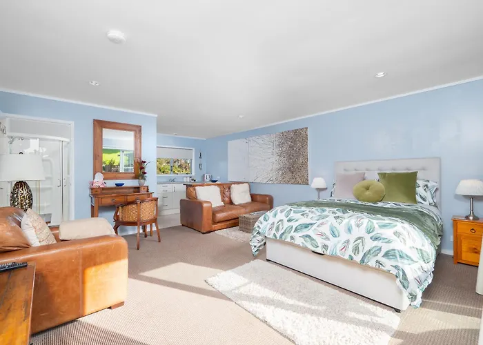 Pukeko Nest Bed & Breakfast Russell
