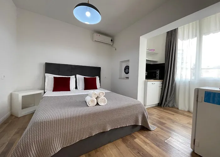 Central Studio Apartments Tirana
