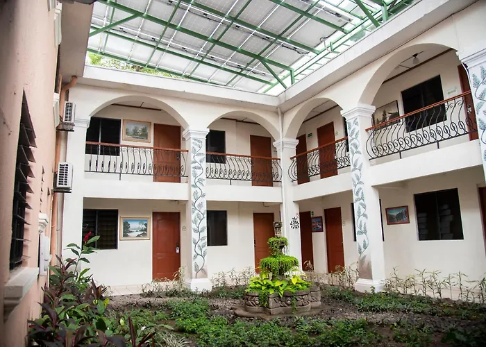Hotel Villa Serena Escalon San Salvador