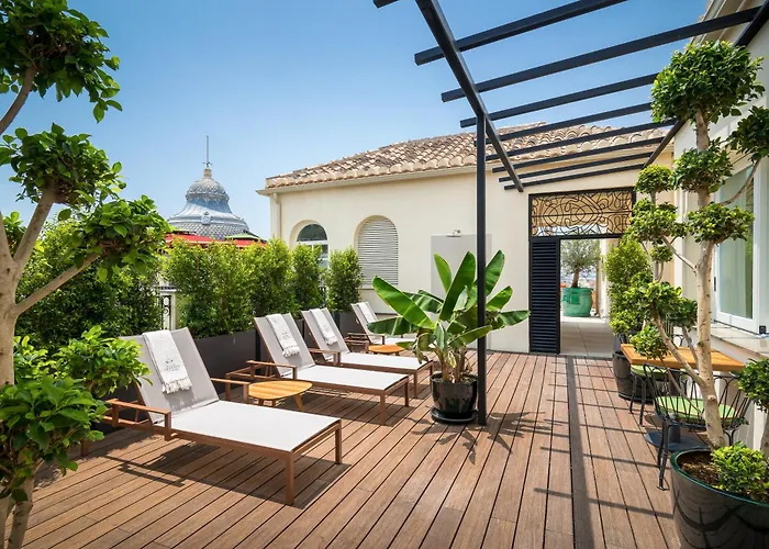 Palacio Gran Via, A Royal Hideaway Hotel Granada
