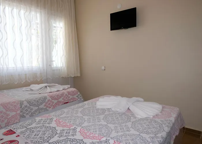 Ileri Otel Gümüldür