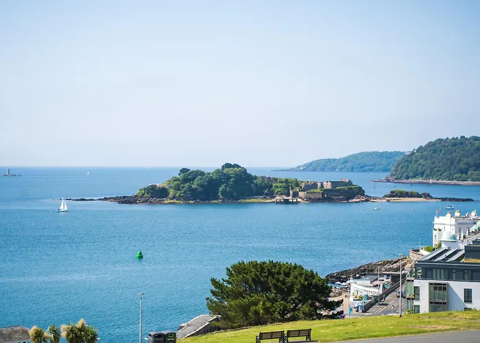 1 Elliot Terrace Aparthotel Plymouth