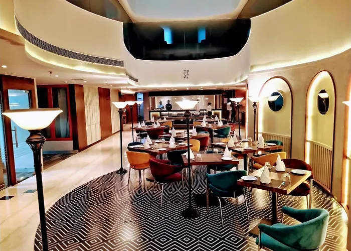 Hyphen Business Hotel Noida