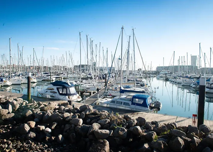 Rooms At Haslar Marina Gosport