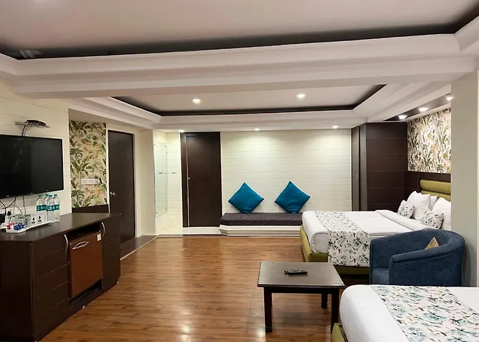Hotel Shiva Continental Mussoorie
