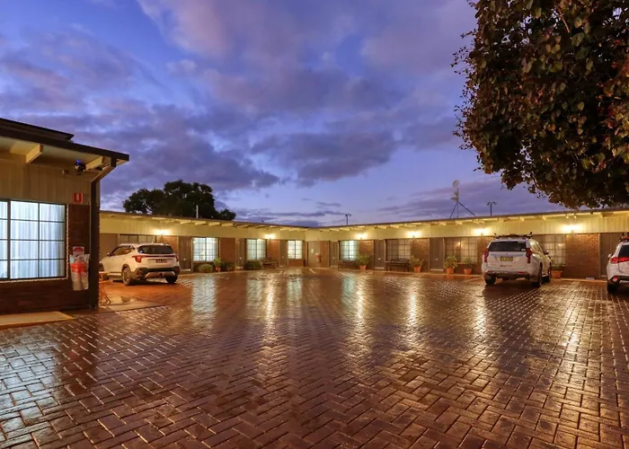 Oasis Motor Inn Broken Hill