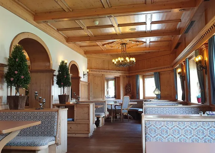Hotel Edelweiß Garni - B&B Berwang