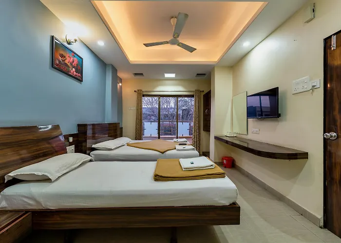 Hotel Radhakrishna-Couple Friendly Kolhapur