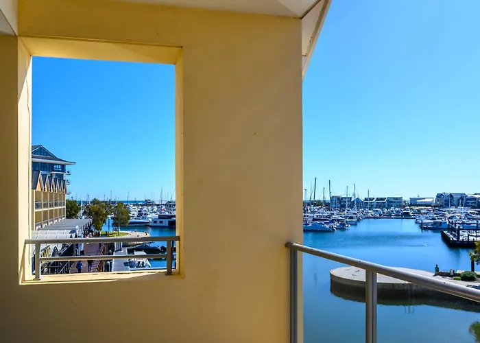 Dolphin Quay Apartments Mandurah