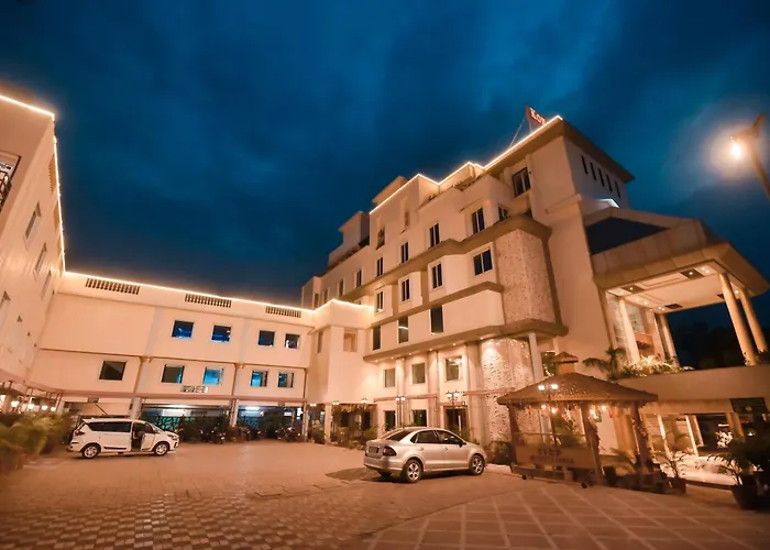 Konark Grand Hotel Mirzapur