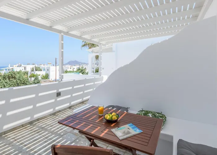 Michalis Studios Pollonia