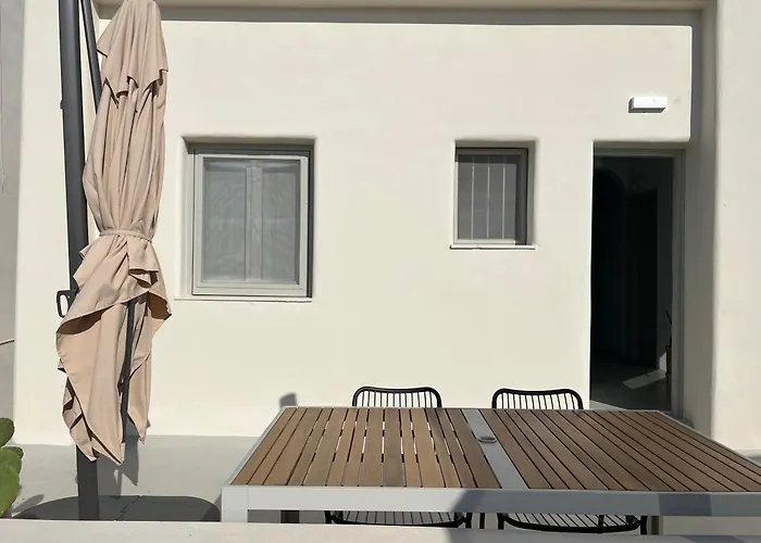Mod Santorini Vegan Accommodation Fira 