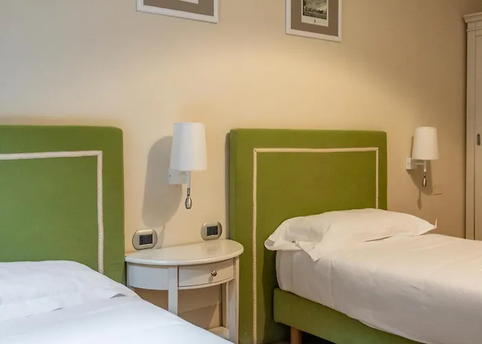 Casa Isolani Guest House Piazza Maggiore Bolonya