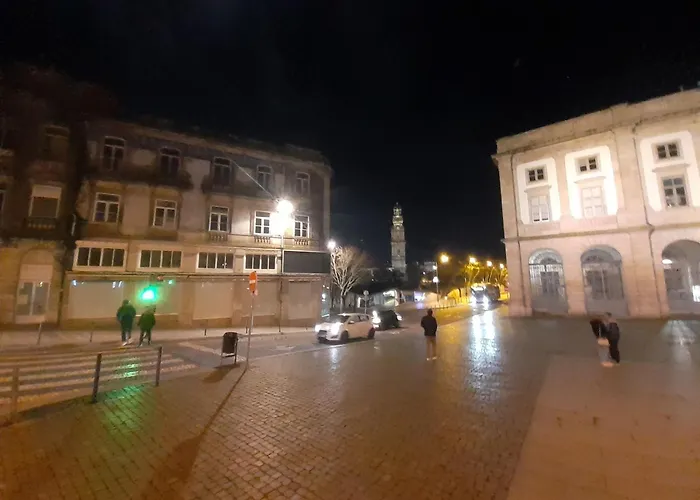 City Drops Hostel Clerigos Private Room Porto