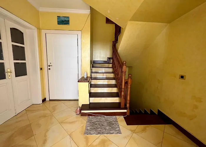 Flora B&B - Rooms in Privat Home Habitaciones en una casa privada Maspalomas 