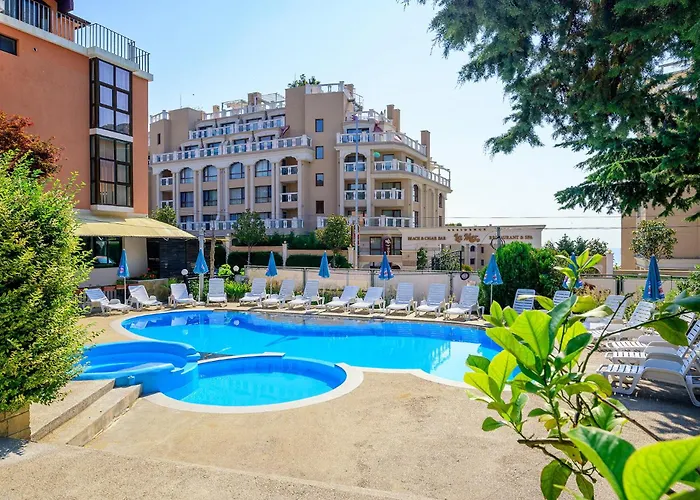 Royal Beach Golden Sands