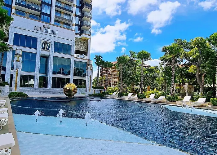 Pattaya Seaview Beachfront Skypool Copacabana Jomtien Condo