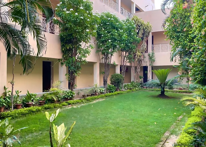 Hotel Basundhara Shanti Niketan