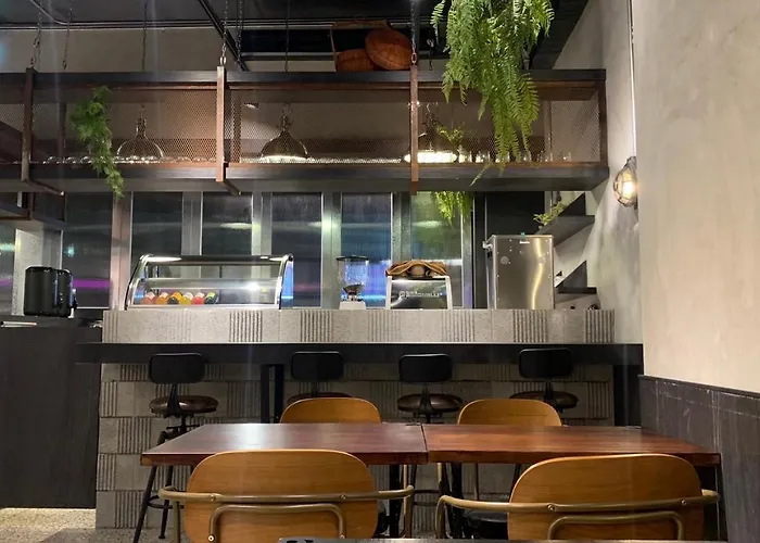 The Retro Tai-Pan Hotel Tainan