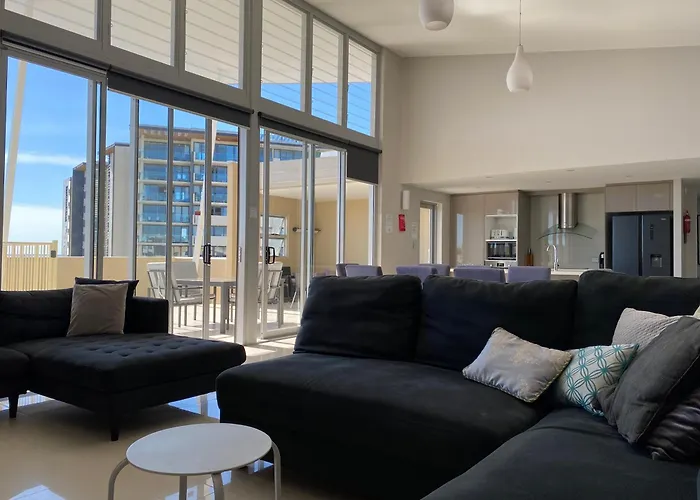 Redvue Holiday Apartments Redcliffe