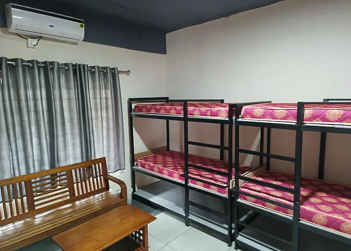 Arakkal Guesthouse Kalpetta