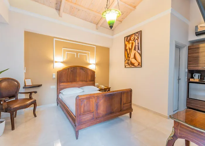 The Stone Manor , Noho Boutique Thissio Athene