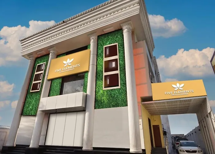 Hotel North Avenue New Delhi