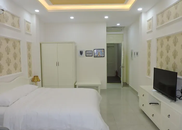 Chez Lotus Vn Hotel TP. Hồ Chí Minh