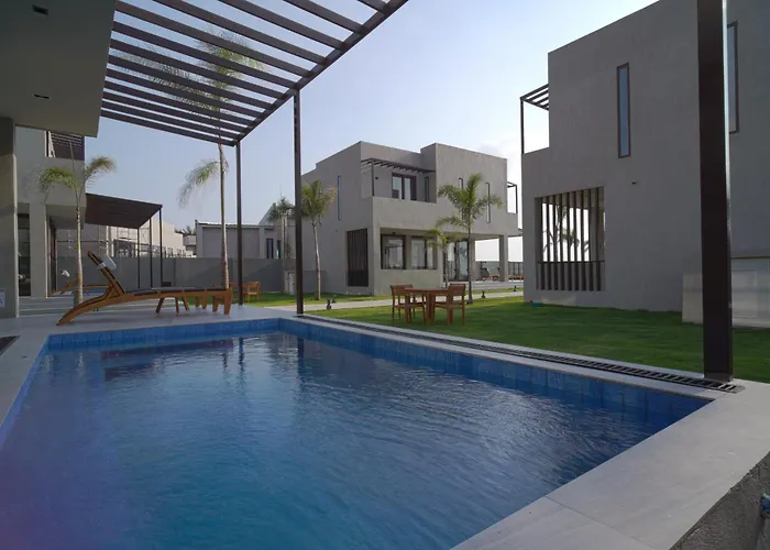 Araya Beach Casas Batangas