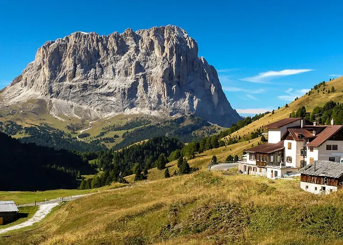 Alpin Hotel & Restaurant Frara Wolkenstein in Gröden