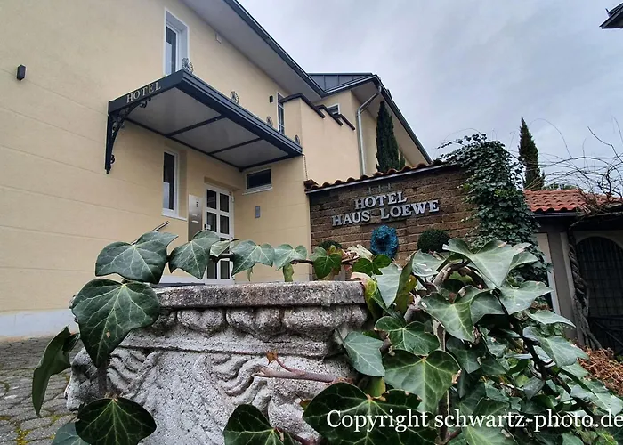 Hotel Haus Loewe Frechen