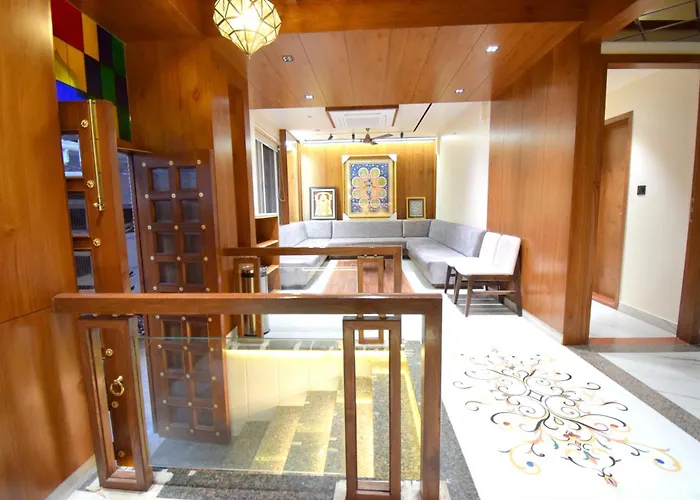 The Sky Imperial Hotel Sugam - 10 Meters From Shrinathji Temple Nathdwara
