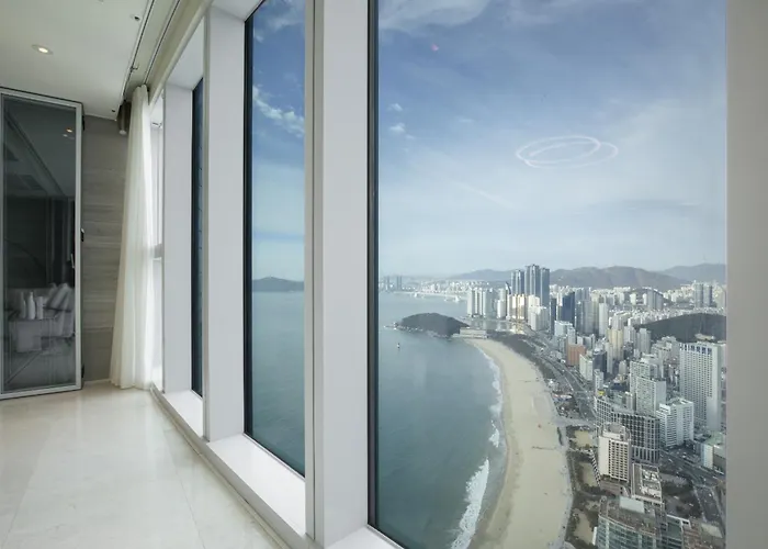 Lct Residence Y Collection Busan