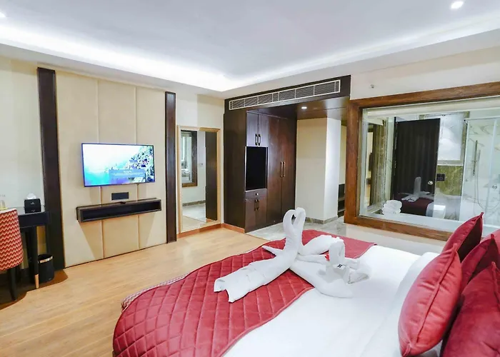The Grand Nirvana Hotel Bareilly